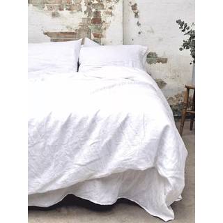 Piglet in Bed Piglet in Bed White Duvet Cover