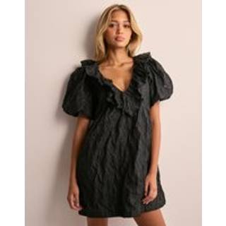 Nelly - Sort - Flouncy Volume Dress - X-Small