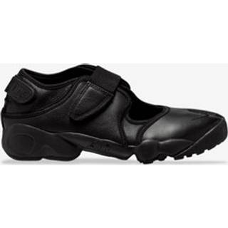 WMNS Air Rift Sneaker in Black - 5