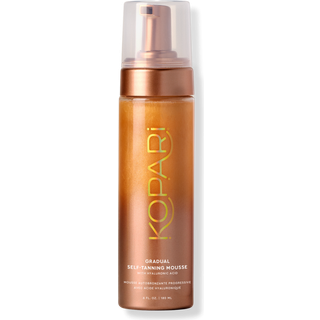 Kopari Gradual Selvbruner Mousse Infunderet med Hyaluronsyre Ensartet Anvendelse Langvarig Naturlig Farve Glat Stribefri Resultater