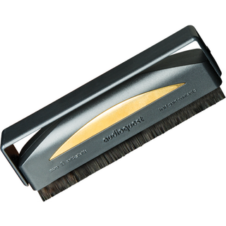 AudioQuest Record Brush Pladespiller vedligeholdelse - 3 års medlemsgaranti
