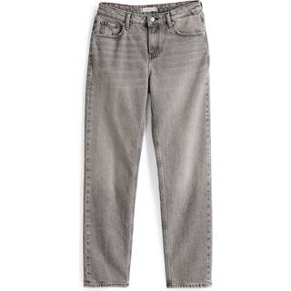 Mid Rise Regular Straight Leg Jeans
