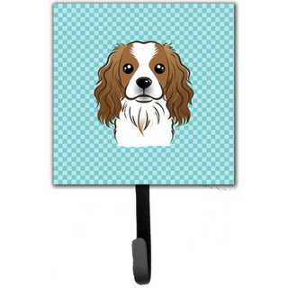 """" Caroline's Treasures BB1162SH4 Checkerboard Blue Cavalier Spaniel snor eller nøgleholder lille flerfarvet """"