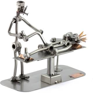 Steelman24 fysioterapeut skulptur nødder og bolte håndlavede ornamenter fremstillet i Tyskland metal figur