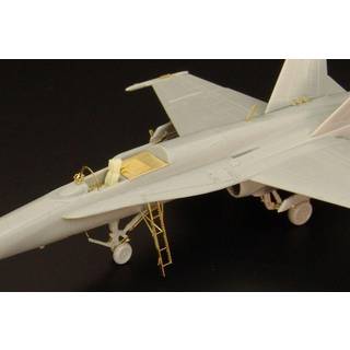 F-A-18C (Revell)