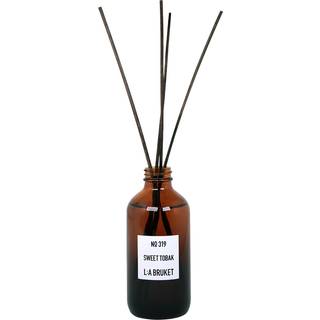 L:A Bruket Room Diffuser 319 Sweet Tobak (200 ml)