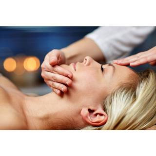Go Dream LUKSUS ANSIGTSBEHANDLING- Oplevelsesgaver WELLNESS - Læn dig tilbage og nyd en helt fantastisk og afstressende luksus ansigtsbehandling, der