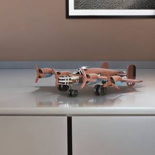 3 """" Brun og s?lvmetal h?ndmalet 1941 """" B-24 """" Liberator Model Airplane