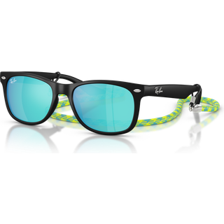 Ray - Ban Børn RJ9052S JUNIOR NEW WAYFARER 702855 Solbriller Nylon Sort Grøn Firkantet Spejlet