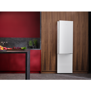 AEG ORC7P321DW Køle-fryseskab - Farve: Hvid