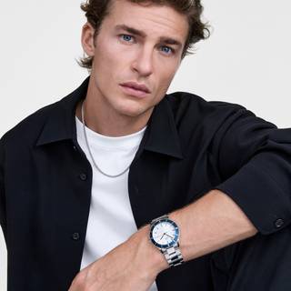 Daniel Wellington Blue Bezel i stål med hvid skive Ø40