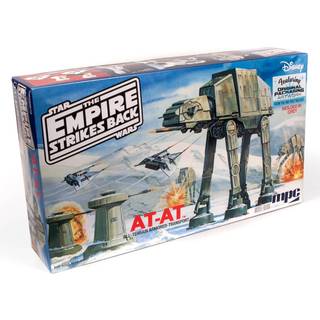 MPC Star Wars: The Empire Strikes Back AT-AT 1: 1000 Scale Model Kit