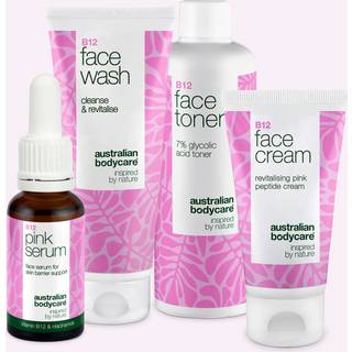 B12 Hudpleje til overgangsalderen  -  Revitaliser din hud â Giv din hud i overgangsalderen nyt liv med vores B12 sæt, der genopretter fugt og elasticitet.