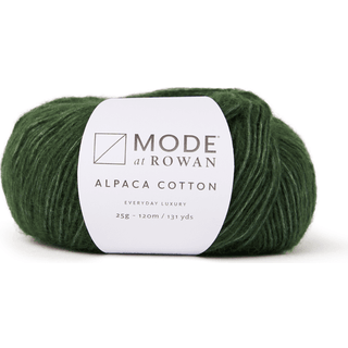 Mode at Rowan Alpaca Cotton 018 Foliage Green Indhold: 57% alpaca, 43% bomuld Vægt/længde: 25 g = ca. 120 meter Anbefalede pinde: 3.75 mm Strikkefasthed: 10 x 10 cm = 23 m x 31 p Vask: Vaskes i hånden / Tørres fladt.