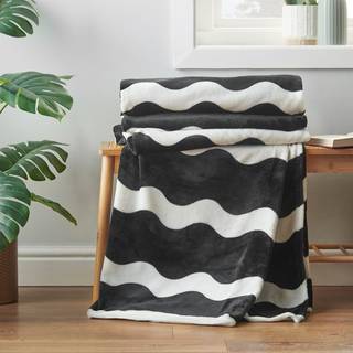 Sassy B Sassy B Oversized Waves Vendbart Sengetæppe