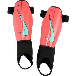 Nike Charge-fodboldbenskinner til børn - rød - rød - L