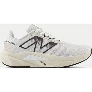 New Balance Women's Fuelcell Propel V5 White, 40