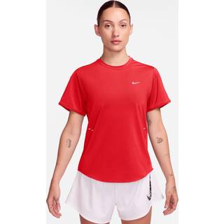 Kortærmet Nike Swift Dri-FIT-løbeoverdel til kvinder - rød - L (EU 44-46)