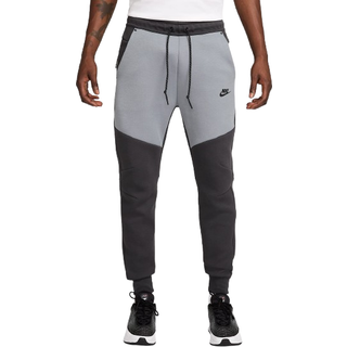 Nike Tech joggingbukser i fleeceMiddel