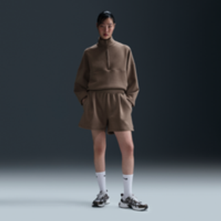 Løse Nike 24.7 ImpossiblySoft Dri-FIT-shorts (10 cm) med mellemhøj talje til kvinder - brun - L (EU 44-46)