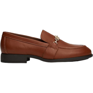 Chain Detail Leather Loafers