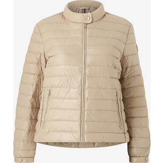 Curve Ultra Light Down Jacket