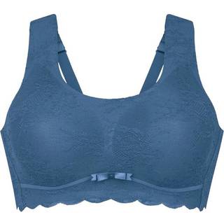Essential Lace Bralette