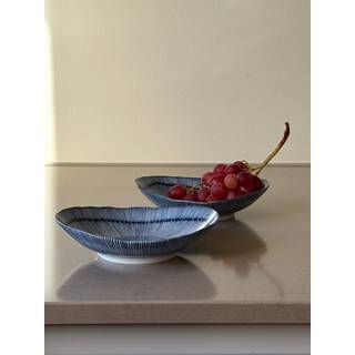 Japansk Oval Blåstribet Fad/Dyb Tallerken med Julienne Mønster | 16 cm