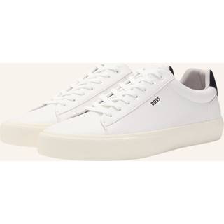Sneakers i imiteret læder med kontrastdetalje