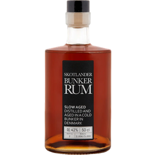 Skotlander Bunker Rom - En KRAFTFULD og SMAGFULD Romoplevelse