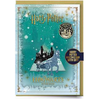 HARRY POTTER - Hogwarts in the Snow - Greeting card with Pin