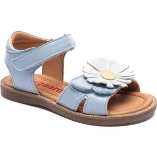 Roberta Sandaler, Sky Blue, 28