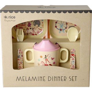 RICE Middagssæt i melamin til babyer - Fun Fair Print - Pink
