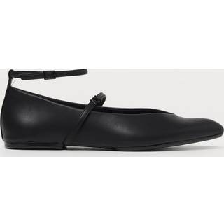 Armani Exchangetil kvinder. XDD004XV84100002 Ballerinaer engelsk sort (41), Fast, Spænder, Casual