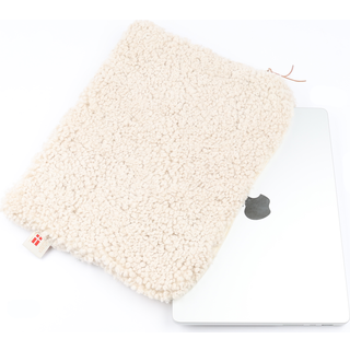 Computer Sleeve⎮ Lammeskind ⎮ 36 cm x 28 cm