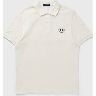 Fred Perry Clubhouse Embroidered Polo Ecru