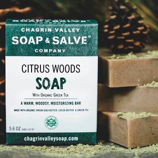 Citrus Woods Green Tea soap: økologisk eksotisk sæbe til mænd og kvinder, forynger huden, exfolierer