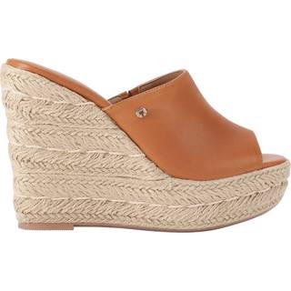 Carvela Comfort Carvela Comfort Fiorella Wedge Black Sandals