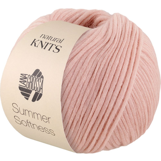 Lana Grossa Summer Softness 10 Pastelrosa Indhold:80% bomuld, 20% merinould Vægt/længde:50 g = ca. 130 meter Anbefalede pinde: 5.50-6.00 mm Strikkefasthed:10 x 10 cm = 17 m x 22 p Vask: Finvask max 30°C / Tørres fladt.