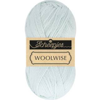 Scheepjes Woolwise 751 Bleg azurblå Indhold: 100% genanvendt Superwash merinould Vægt/længde: 100 g = ca. 200 meter Anbefalede pinde: 4 mm Strikkefasthed: 10 x 10 cm = 22 m x 30 p Vask: Maskinvask / Tåler ikke tørretumbling / Brug aldrig skyllemiddel.