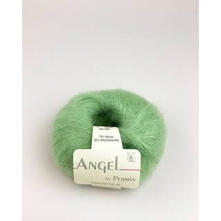 Permin Angel 110 Matcha Indhold:70% kid mohair, 30% silke Vægt/længde: 25 g = ca. 210 meter Anbefalede pinde: 4.50 mm Strikkefasthed: 10 x 10 cm cm = 20 m x 28 p Vask:Håndvask.