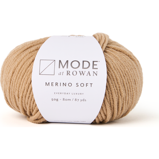 Mode at Rowan Merino Soft 014 Camel Indhold: 100% merinould Vægt/længde: 50 g = ca. 80 meter Anbefalede pinde: 6.00 mm Strikkefasthed: 10 x 10 cm = 16 m x 22 p Vask: Maskinvask ved 40°C / Tørres fladt.