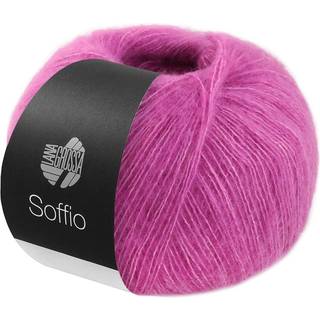 Lana Grossa Soffio 02 Fuchsia Indhold: 60% merinould, 30% bomuld, 10% cashmere Vægt/Længde: 25 g = ca. 215 meter Anbefalede pinde: 3.50-4.00 mm Strikkefasthed: 10 x 10 cm = 29 m x 35 p Vask: Håndvask / Tørres fladt.
