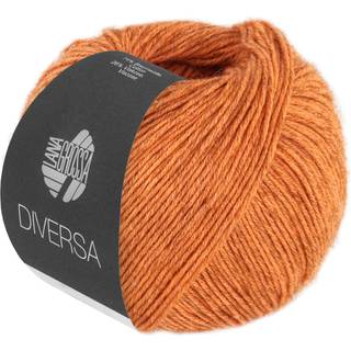 Lana Grossa Diversa 21 Orange Indhold: 74% bomuld, 26% viskose Vægt/Længde: 50 g = ca. 210 meter Anbefalede pinde: 3.5-4 mm Strikkefasthed: 10 x 10 cm = 24 m x 32 p Vask:Finvask 30º/ Tørres fladt.