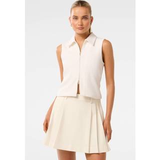Forever New Vienna Zip Detail Collar TopMiddel