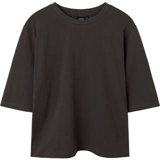 Boxy Fit T-shirt