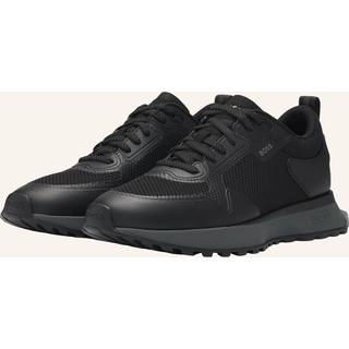 Sneakers i blandede materialer med mesh og branding