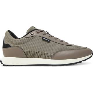 Sneakers med strikket effekt og detaljer i imiteret læder