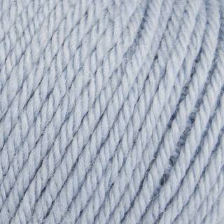 Rowan Alpaca Soft DK 232 Blue Haze Indhold: 70% Ren, ny uld, 30% Alpaca Vægt/længde: 50 gram = ca. 125 meter Anbefalede pinde: 4,00 mm Strikkefasthed: 10 x 10 cm = 22 m x 30 p Vaskes i hånden / Tåler ikke tørretumbler / Tørres flat.