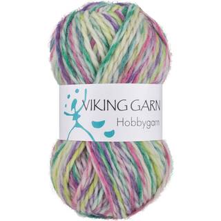 Viking Hobbygarn 965 Cerise Indhold: 100% australsk uld Vægt/længde: 50g = ca. 70 meter Anbefalede pinde: 6 mm Anbefalede hæklenåle: 5 mm Strikkefasthed: 10 cm = 14 m Vask: Vaskes i hånden eller skånevask 30-40 °C / Ingen skyllemiddel / Tørres fladt.